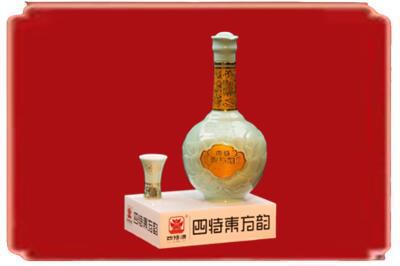 珠海市金湾烟酒回收四特酒.jpg